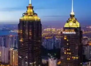 李乐成与库克会面：中美科技合作再添新篇