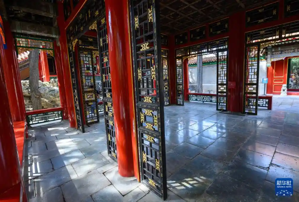 乾隆花园惊艳开放，古韵新颜引热议