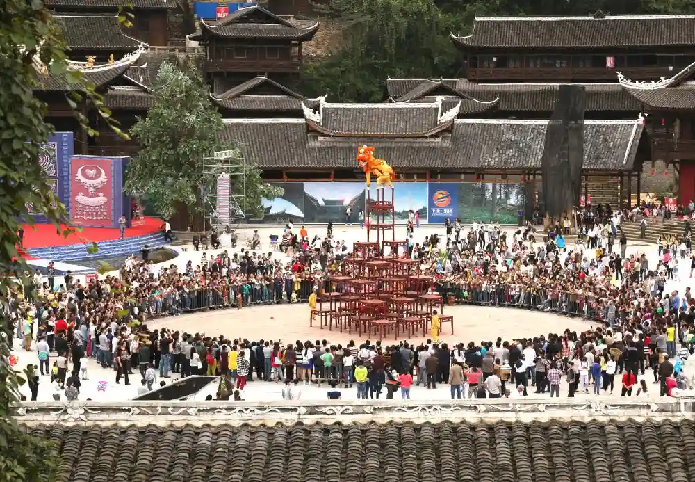 非遗跃动山水间——重庆彭水高台狮舞演绎文旅新篇