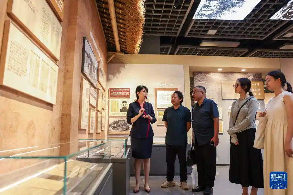 铁军忠魂耀长三角——新四军档案展在南京震撼启幕