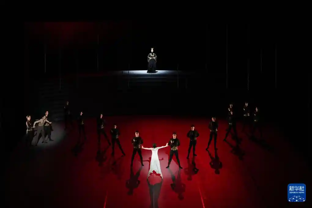 原创芭蕾《鹊之桥》首演:传统神话邂逅现代舞韵