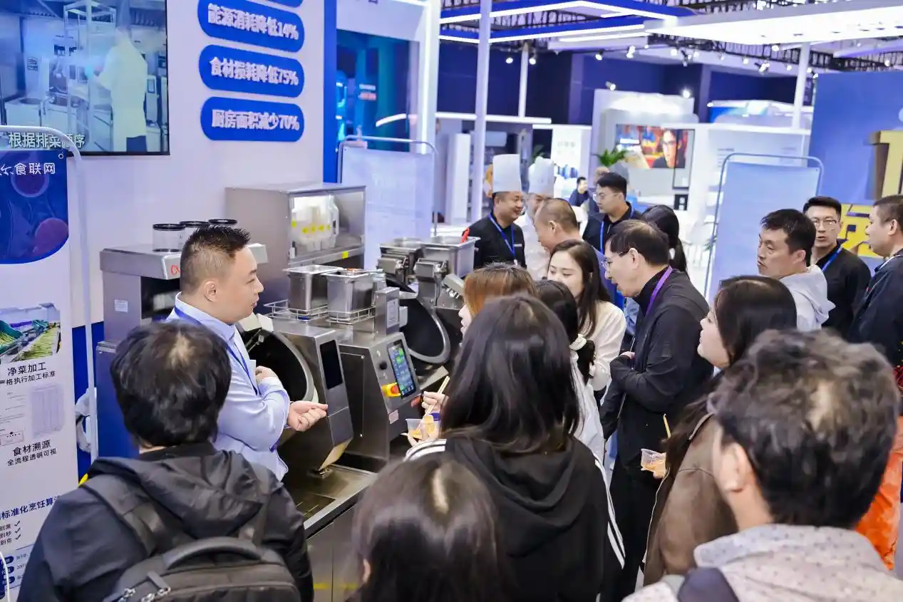 从田间到餐桌再到健康:阿尔法鱼数智美食新方案引爆电博会