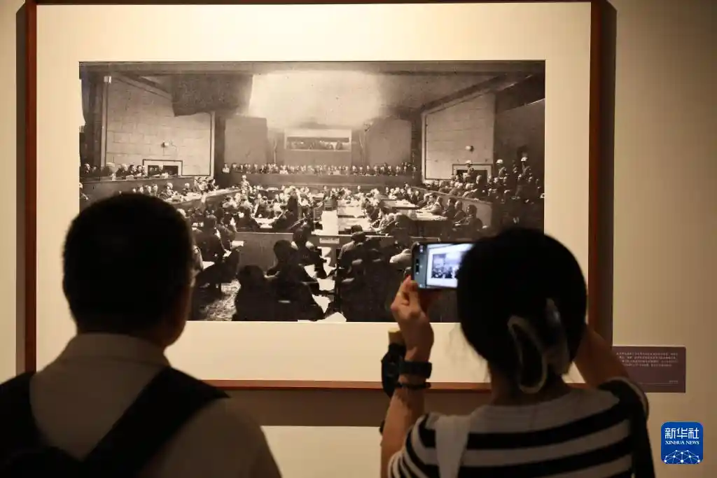 光影铸魂·人民力量艺术展上海启幕