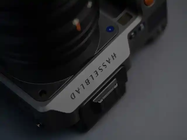 影石Insta360 Ace Pro 2冰川白限量登场：软硬双升，重新定义全景影像