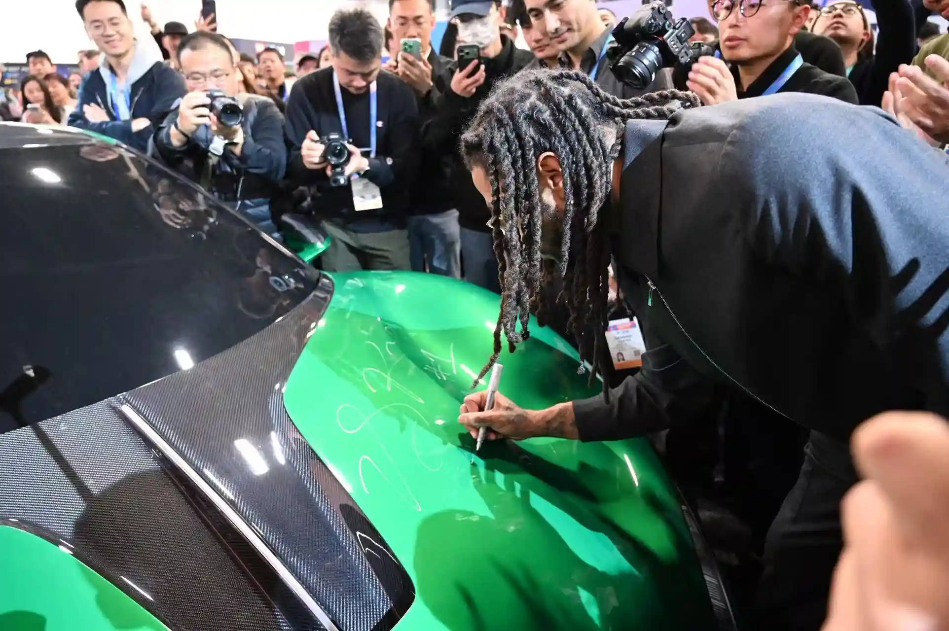 追觅星空计划亮相超级碗，家电新势力强势登场