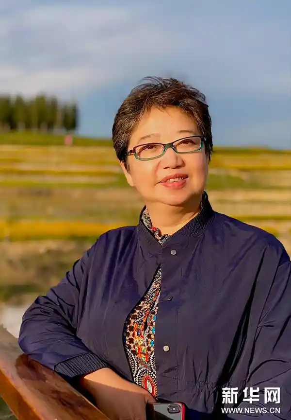 金石焕新章｜雨水节气遇见骆芃芃的篆刻之美