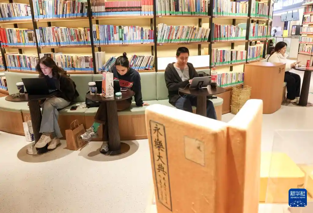 书香漫京城：春日阅读新风尚