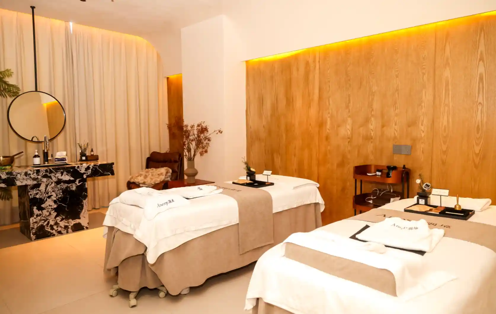 康夫联袂Anosp隅境，开启全场景温柔养护新纪元